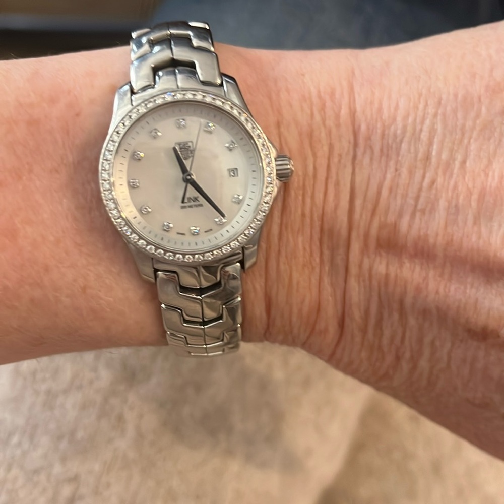 DIAMOND DIAL and DIAMOND BEZEL TAG HEUER LADIES LINK MOTHER OF PEARL QUA…